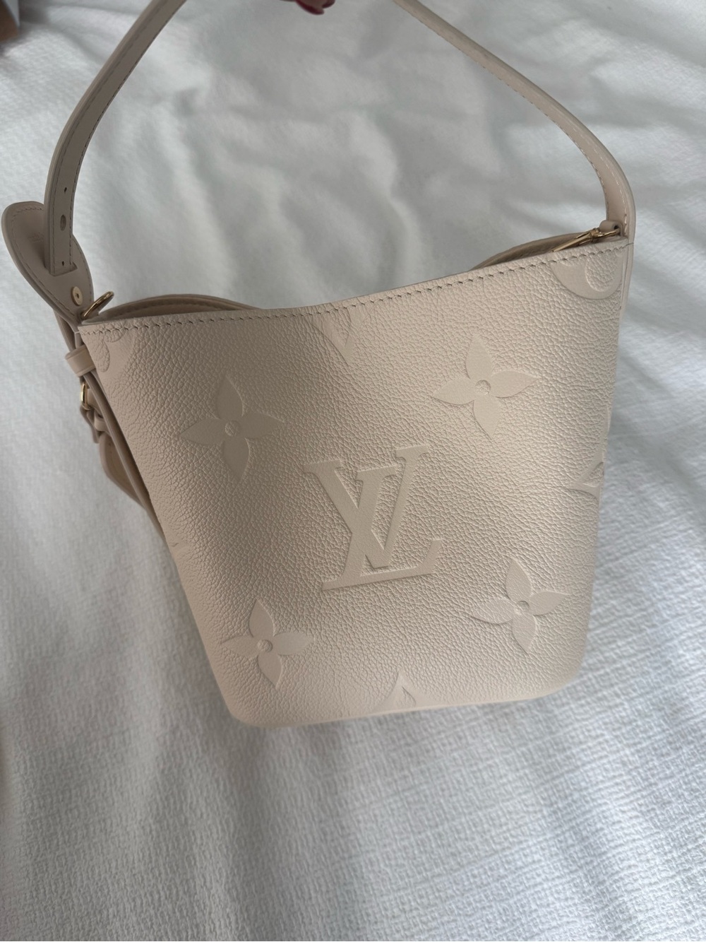 Louis Vuitton All In BB - Picture 9 of 10
